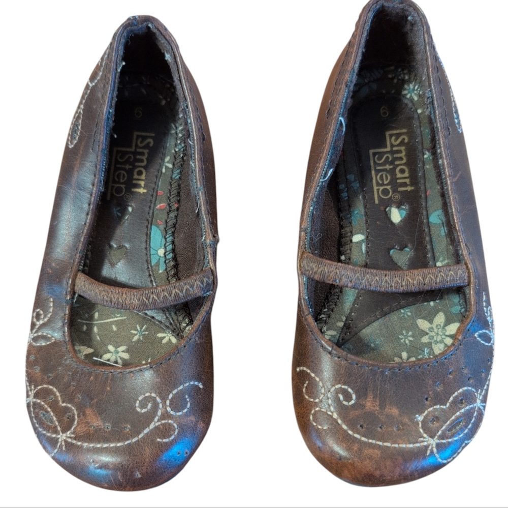 SMART STEP Baby Girl Brown Embroidered Mary Janes Size 6